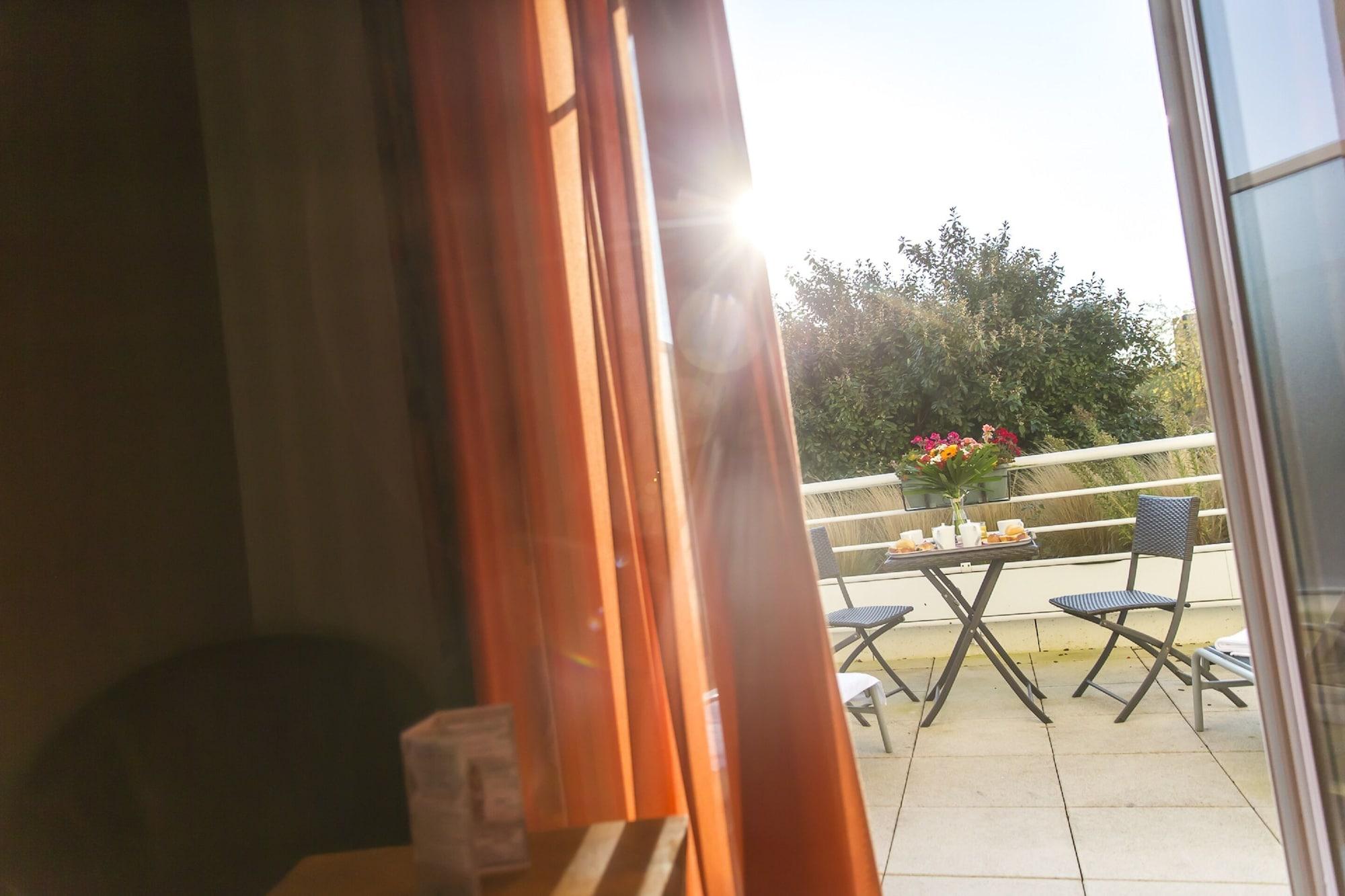 Almoria Hotel & Spa ドーヴィル エクステリア 写真